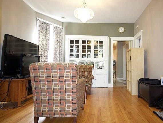 4th image of 2828 N Sawyer Ave