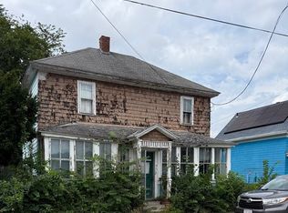 93 Emmett St, Lawrence, MA 01843