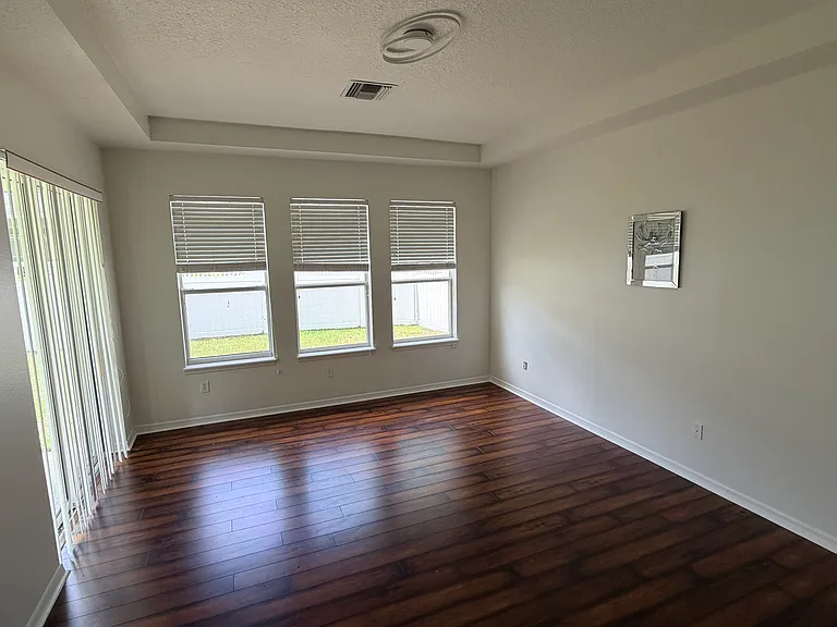 6608 Newport Palms Ct — Photo 12