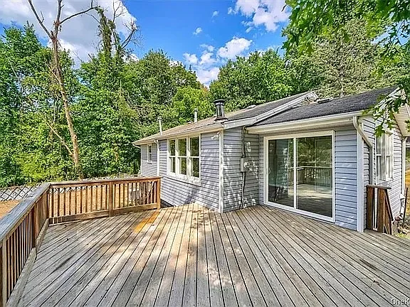 3 bed, $2,700 — Photo 4