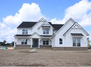 21345 Summer Breeze Dr, Northville, MI 48167