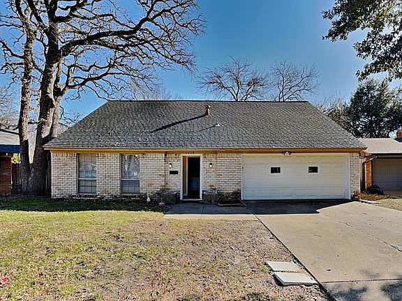 4th image of 1718 Glen Alta Dr