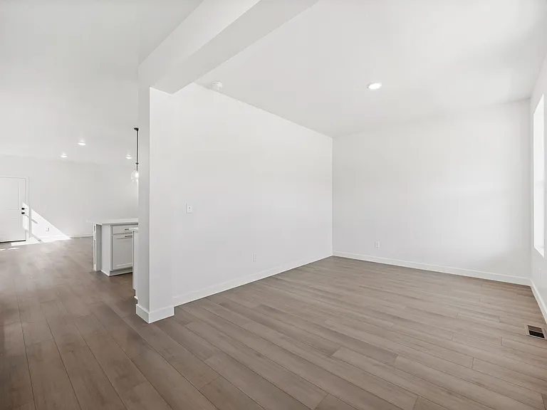 882 W Caroline Dr — Photo 55