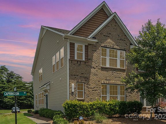 3rd image of 9001 Lanark Ln