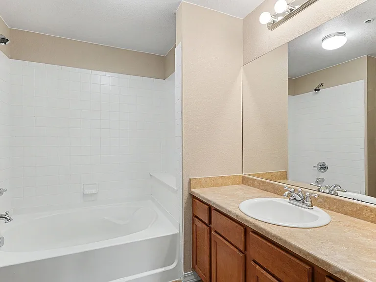8846 S Kline St #202 — Photo 13