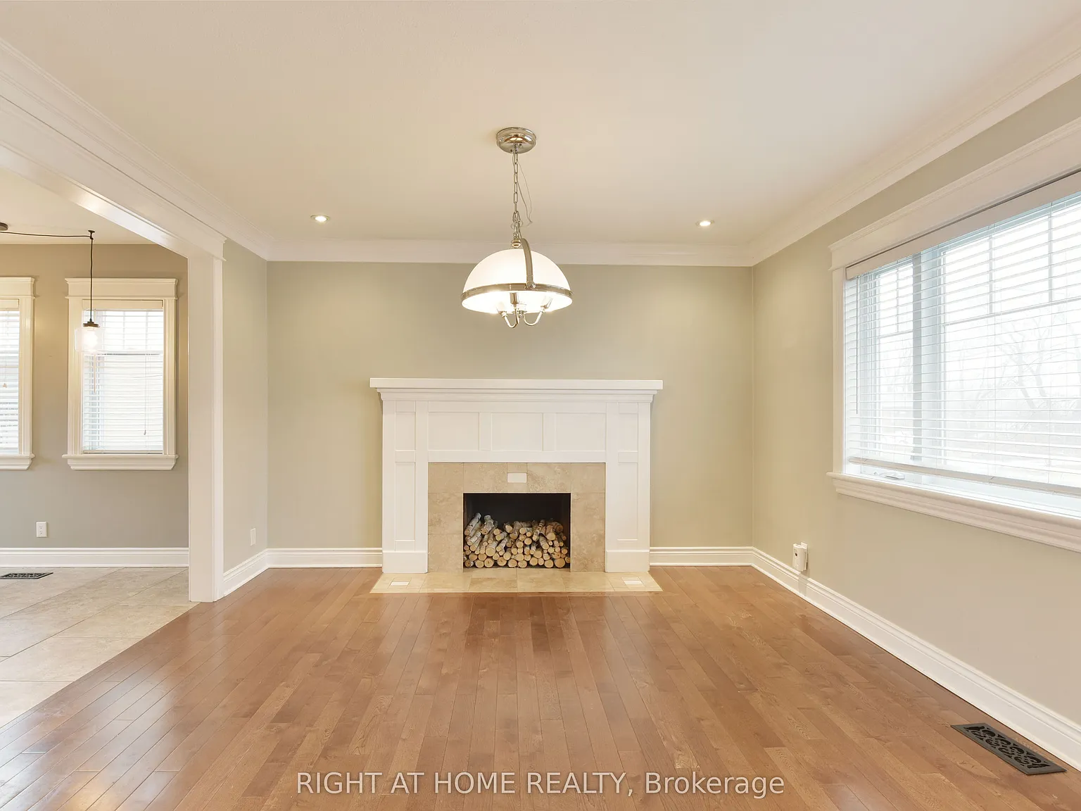 3 bed, $2,950 — Photo 4