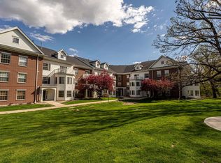 10 Kings Mill Cir UNIT 315, Madison, WI 53718