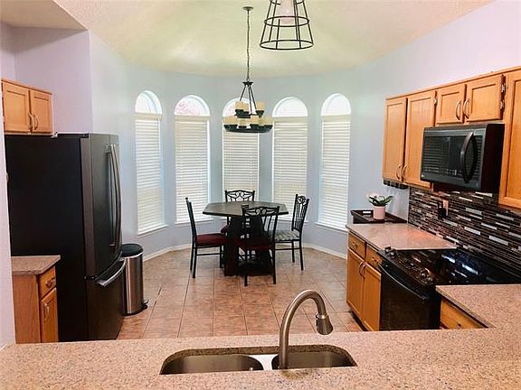 3rd image of 2608 Belmont Ct