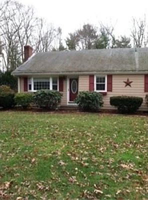 3rd image of 405 Woodland Dr