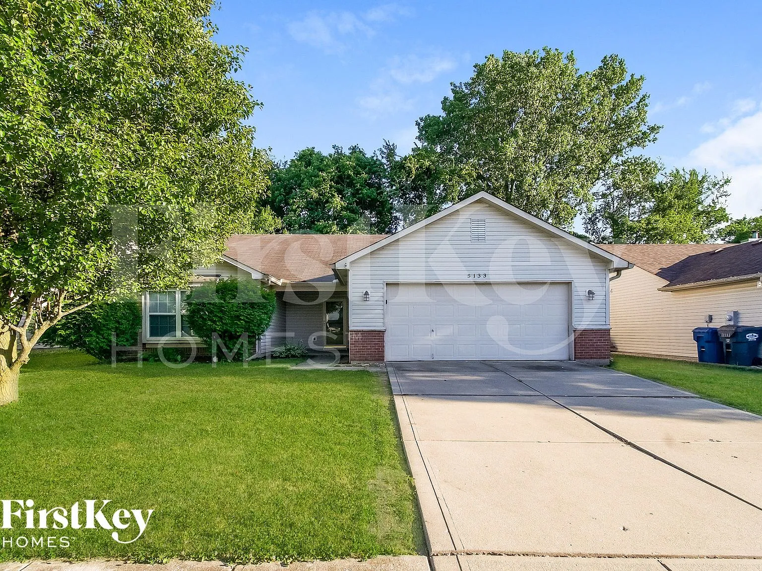 3 bed, 2.0 bath, 1728 sqft, $2,055 — Photo 1