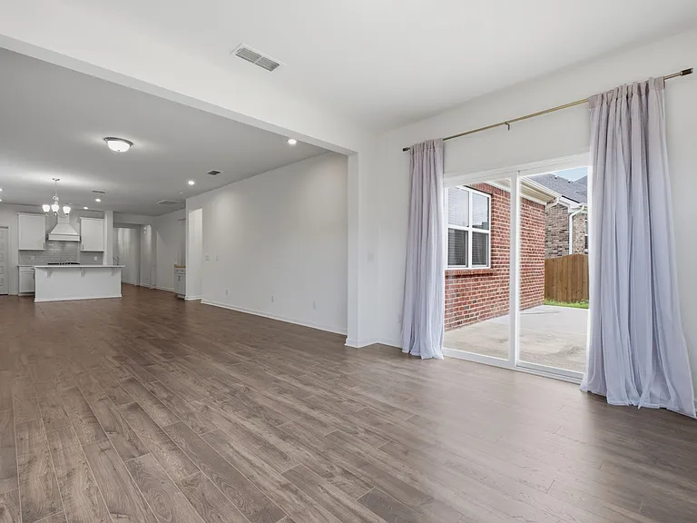 4217 Magnolia Farms Dr — Photo 31