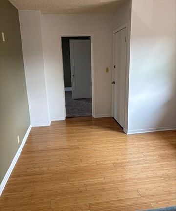 3rd image of 2902 N Depot St #B