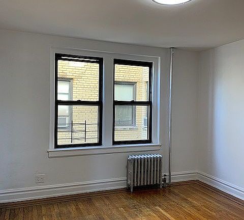 3rd image of 32-79 30th St #5B