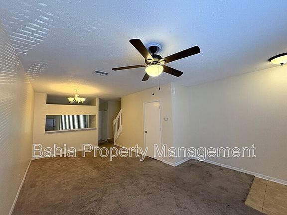 3rd image of 5528 Carrollwood Key Dr