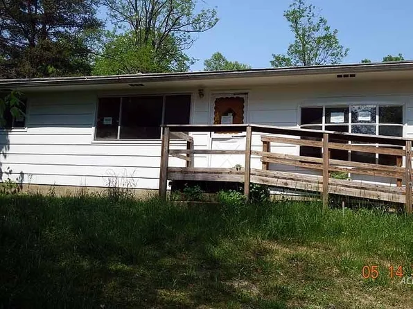 1789 Graham School Rd, Gallipolis, OH 45631
