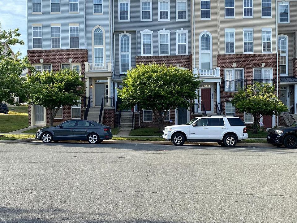 1st image of 15803 John Diskin Cir