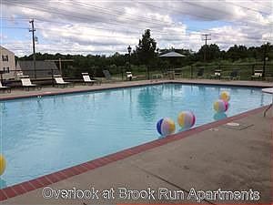 2nd image of 1850 Cliffbrook Ln APT G