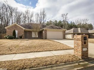 241 Creek View Dr, Austin, AR 72007