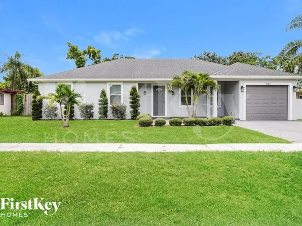 6702 Cocos Dr, Orlando, FL 32807