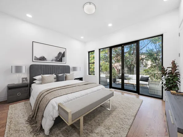 1085 Hancock Street image 15 of 37