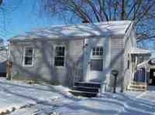 1869 Royce Ave, Beloit, WI 53511