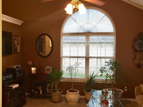 4th image of 474 Tara Cir