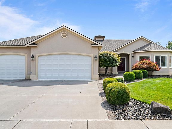 3rd image of 4013 W 34th Ct