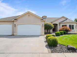 4013 W 34th Ct, Kennewick, WA 99337