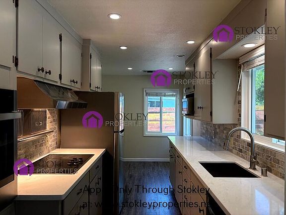 5th image of 1918 Jeanette Dr