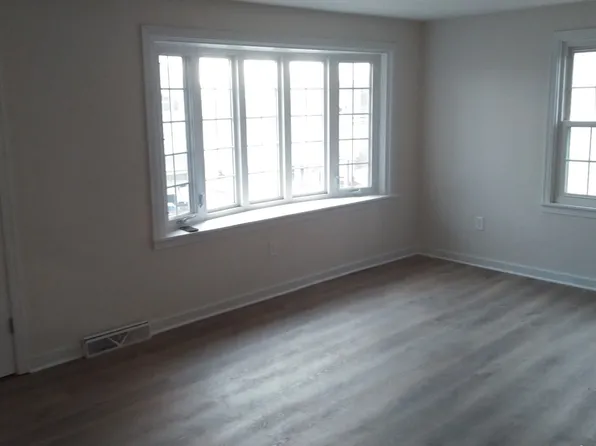 215 Wallula Ave, Butler, PA 16001