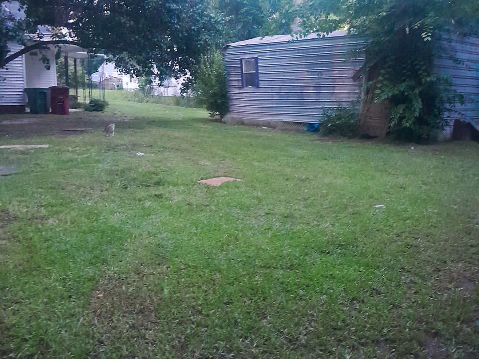 2nd image of 1196 Schley St