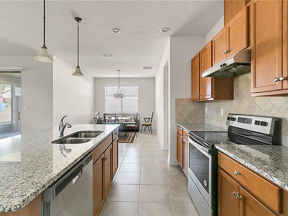 4th image of 209 Montoro Ln