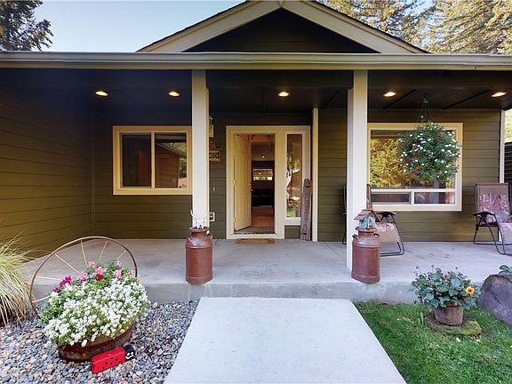 3rd image of 34512 7th Avenue Ct E