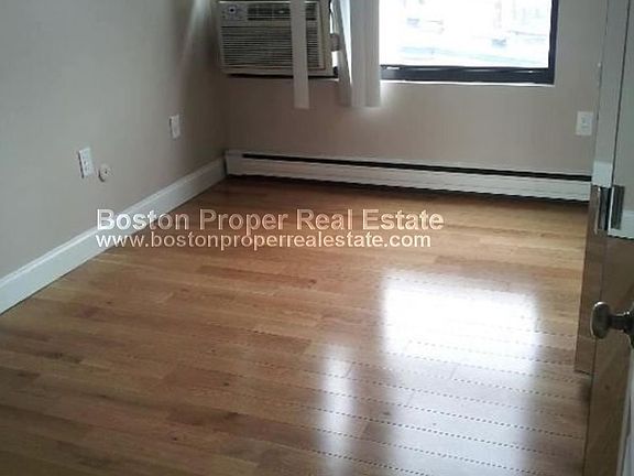 12 Stoneholm #615 Boston - Fenway Unit Photo 3