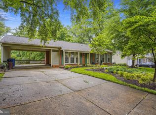 1829 Clachan Ct, Vienna, VA 22182