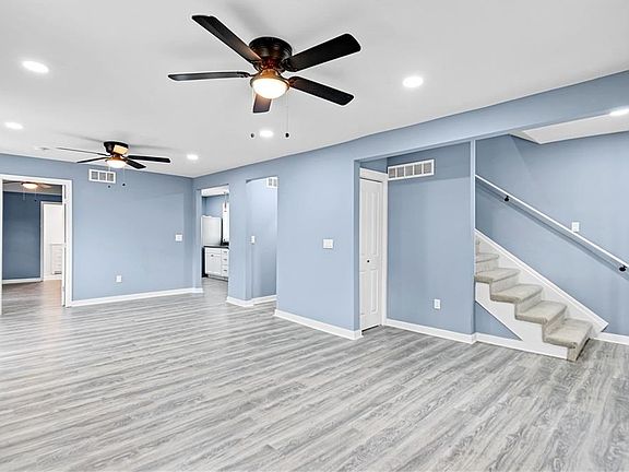5th image of 3094 N 18th St