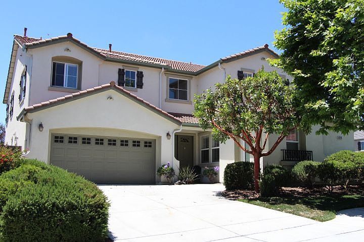 4205 Peninsula Point