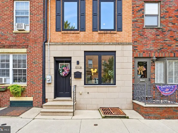 1008 Christian St, Philadelphia, PA 19147