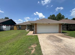 927 Choctaw Ridge Rd, Midwest City, OK 73130