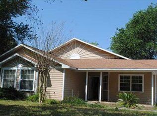 35150 Silver Oak Dr, Leesburg, FL 34788