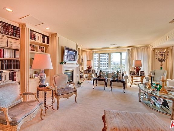 4th image of 10580 Wilshire Blvd #10NE
