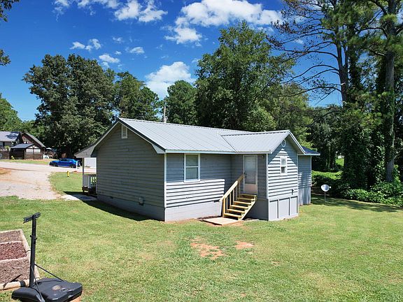 5th image of 180 Franklin Dr