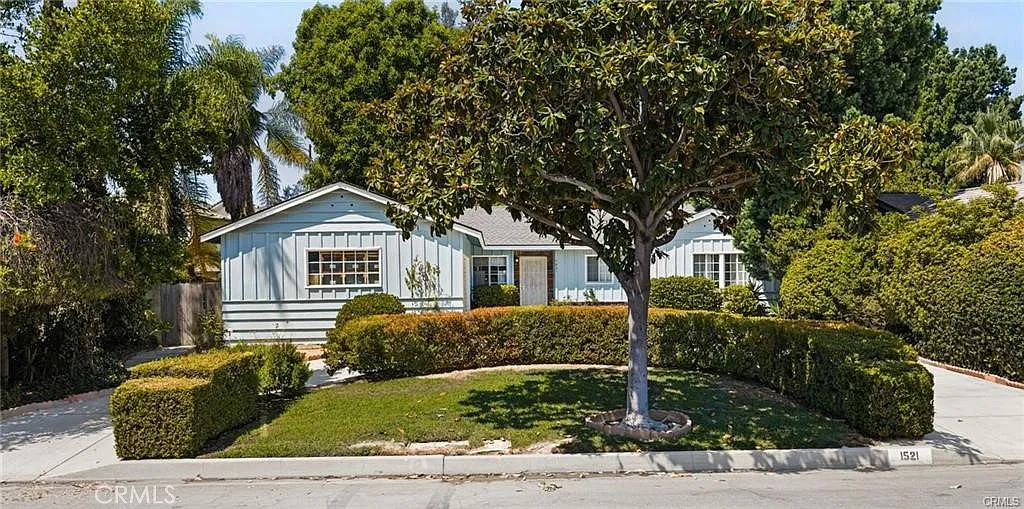 4 bed, 1806 sqft, $3,800 — Photo 1