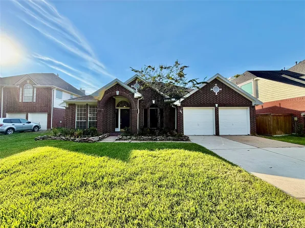 4506 Springfield Lakes St, Sugar Land, TX 77479