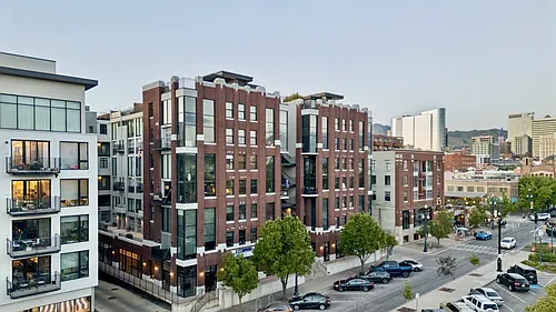 360 W Broadway Photo 1