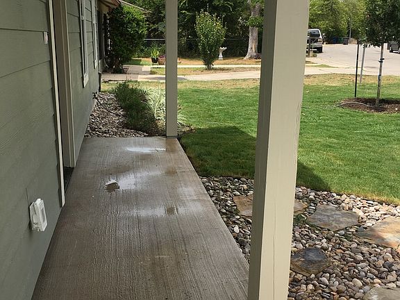 2nd image of 8911 Seacliff Dr
