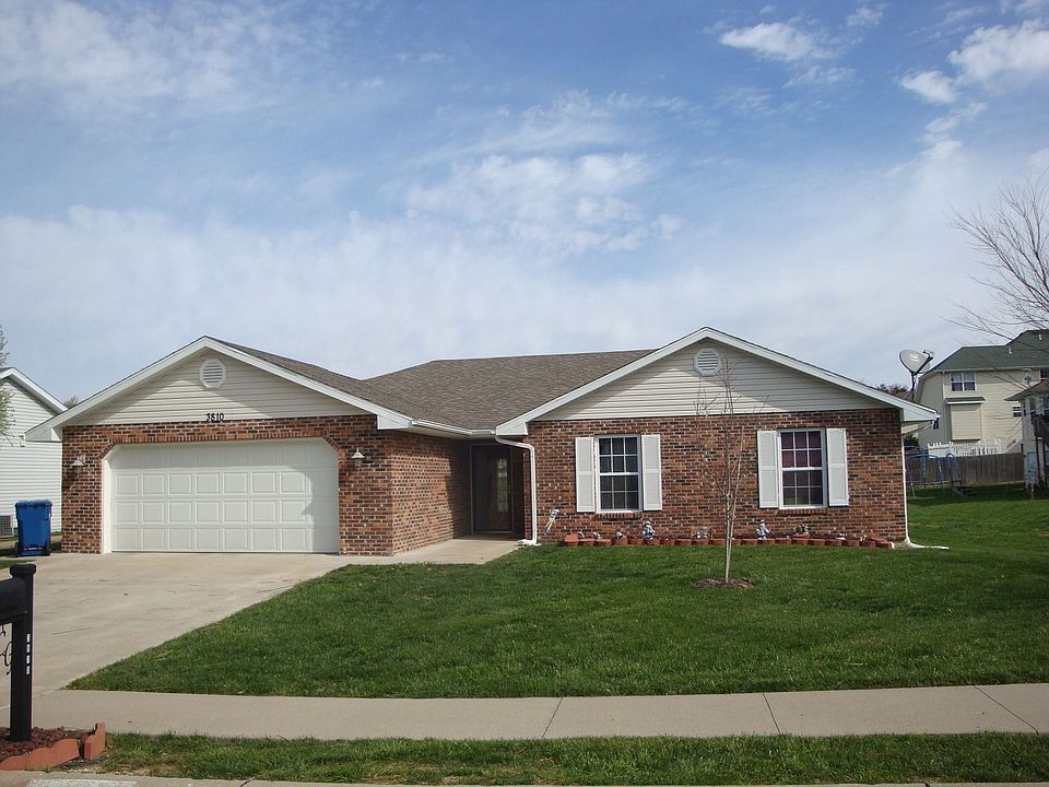 Home for Sale in Jefferson City, Missouri $130,000