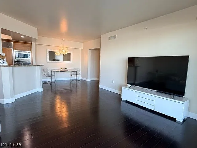 2777 Paradise Rd #807 — Photo 46
