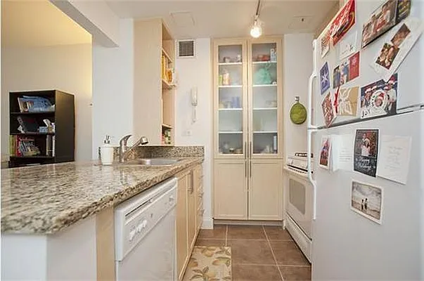 Rented by Owner | media 13