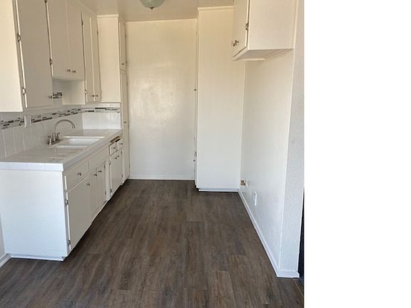 2nd image of 6101 8th Ave #10